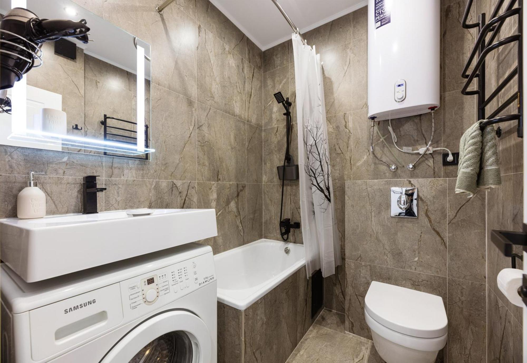 Квартири Люкс Метро Чернігівська Apartment Kiev Bagian luar foto